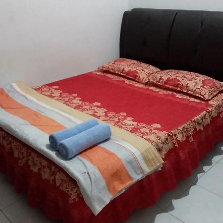Wany Homestay & Guest House Сунгай Петани Екстериор снимка