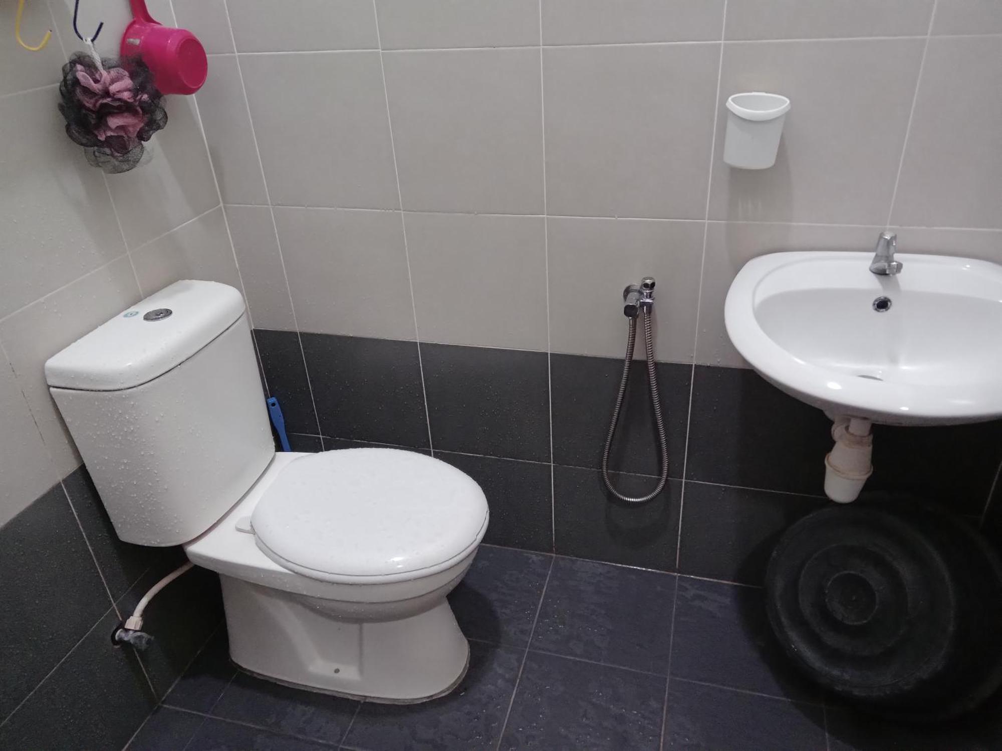Wany Homestay & Guest House Сунгай Петани Екстериор снимка