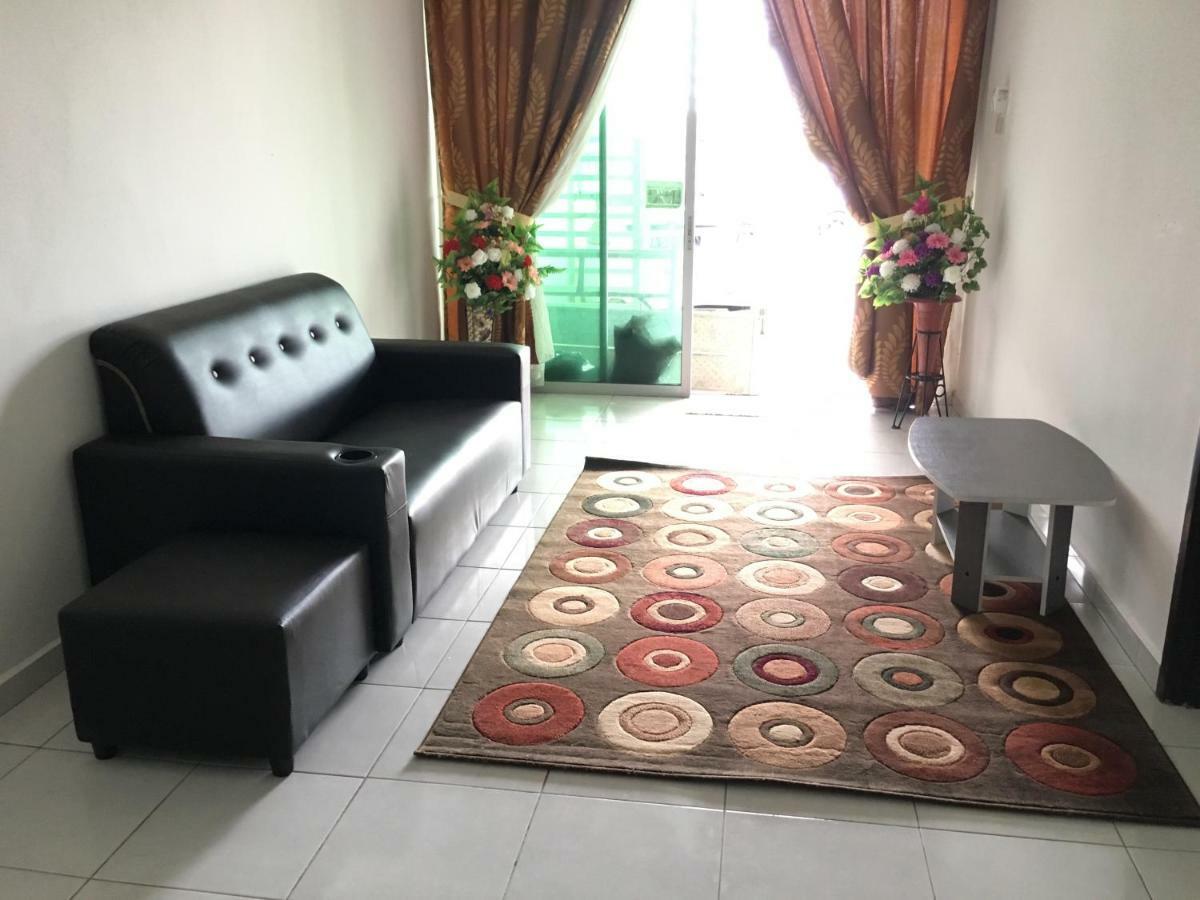 Wany Homestay & Guest House Сунгай Петани Екстериор снимка
