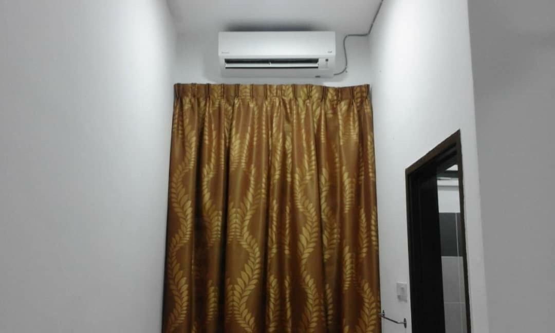 Wany Homestay & Guest House Сунгай Петани Екстериор снимка